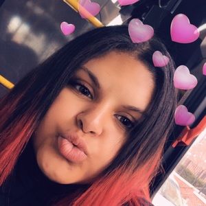 Meet your Posher, Kaitlyn